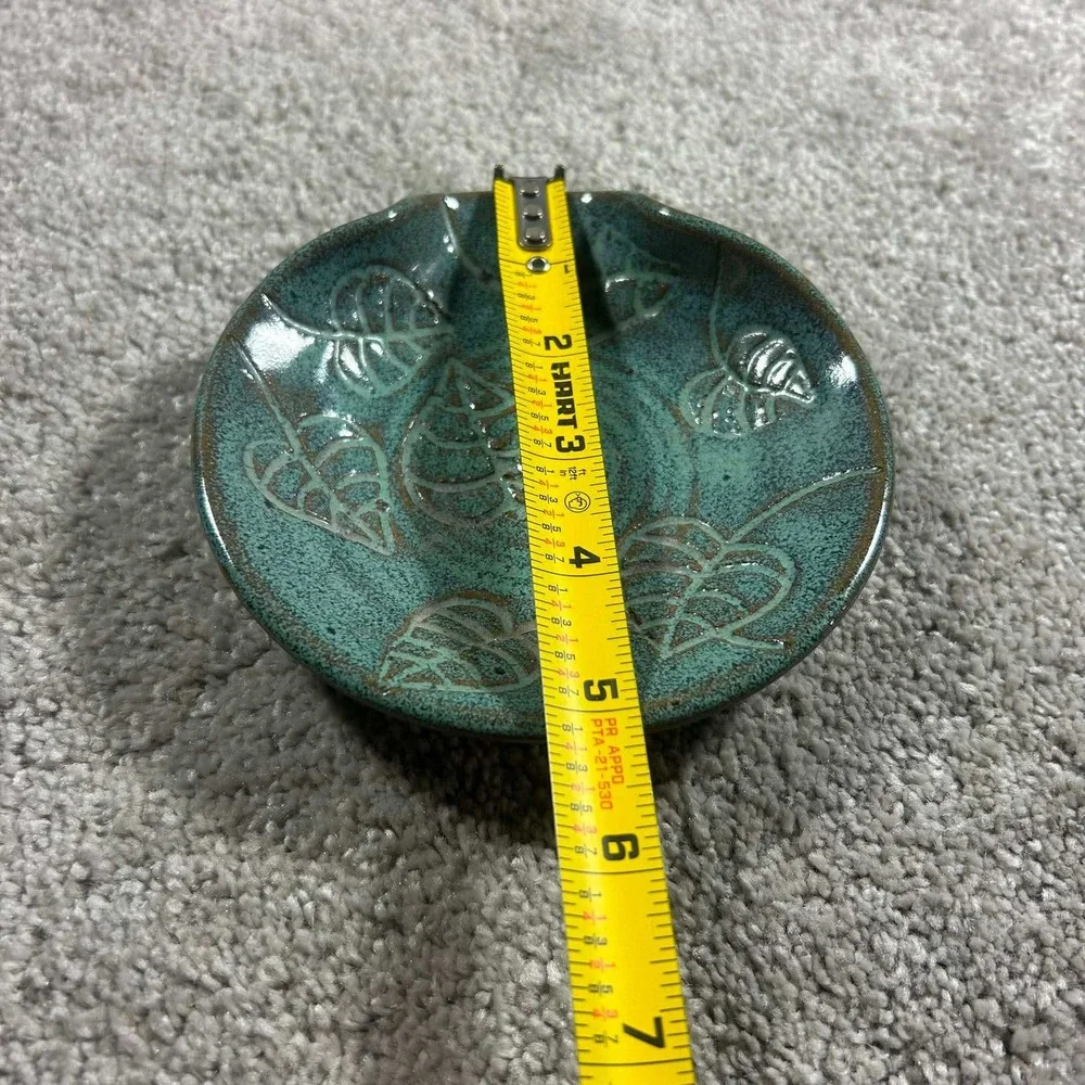 Etched Leaf Spoon Rest Artisan Pottery‎ Trinket Dish Teal Green Signed 5 Inch